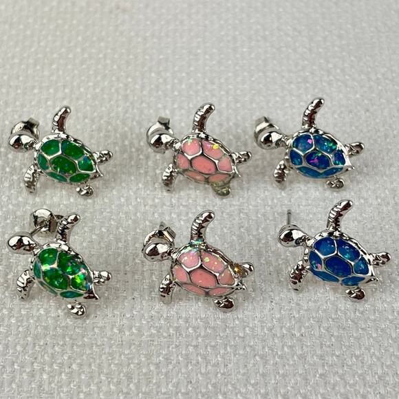 925 Sterling Silver Plated Green Pink Blue Fire Opal Sea Turtle Stud Earrings - Picture 8 of 9